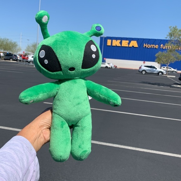 IKEA Other - IKEA Alien Stuffed Toy w free rainbow 🌈 bag AFTONSPARV Soft toy, alien, 13 "